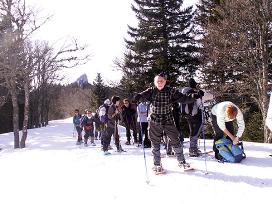 le groupe vers la cabane des pistes de skin alpin du Charmant Som