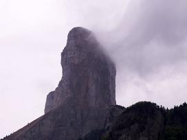 Mont Aiguille vu du Col de Papavet